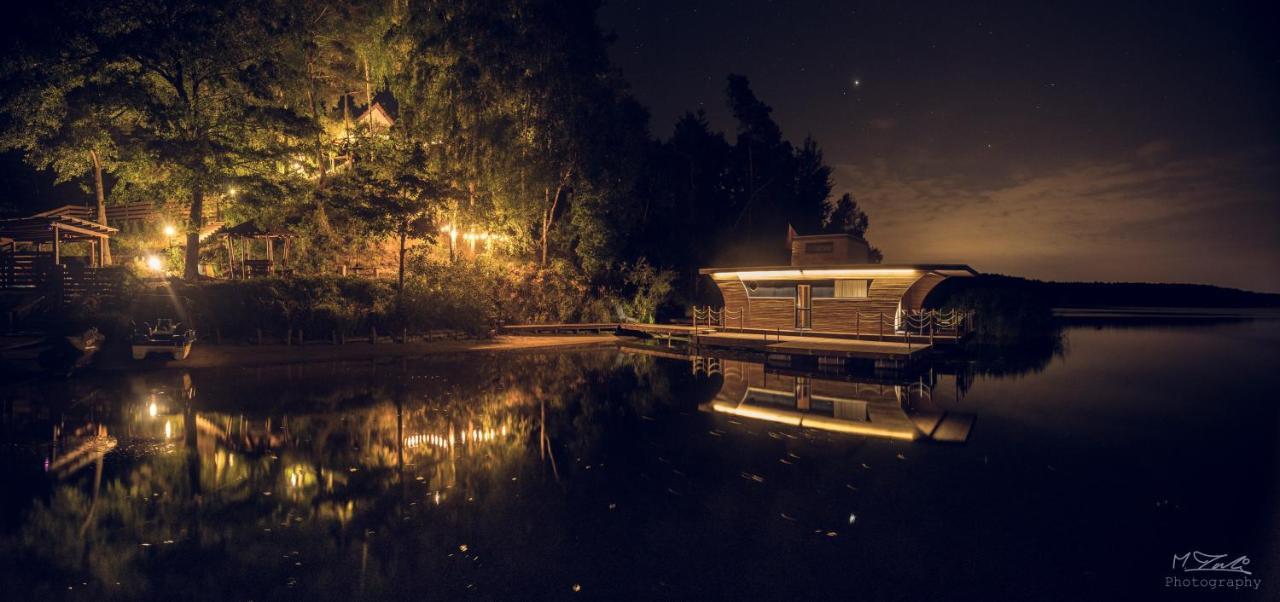 Houseboat Slesin Hotel Ngoại thất bức ảnh