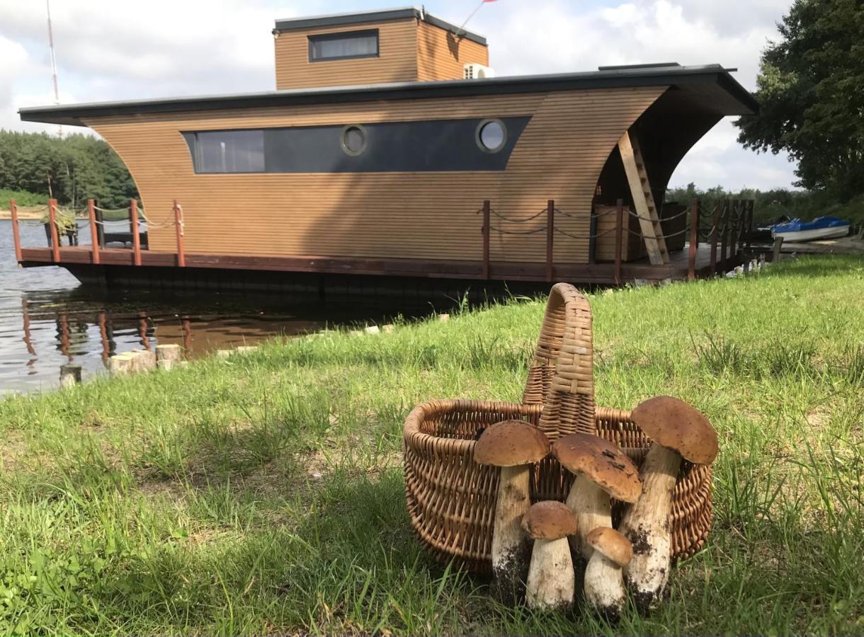 Houseboat Slesin Hotel Ngoại thất bức ảnh